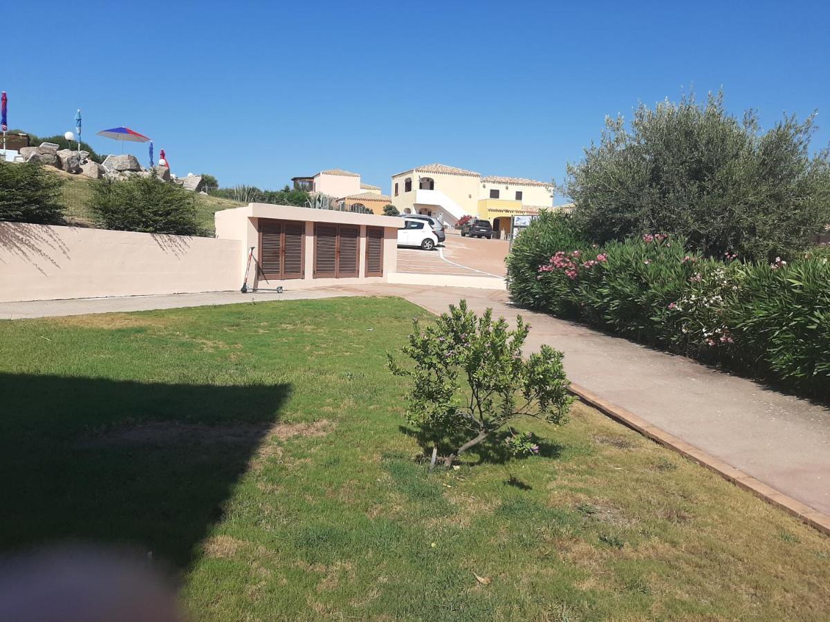 Appartamento Residence Mirice Vignola Mare Aglientu Casa Giorgia Экстерьер фото